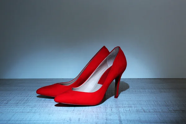 Scarpe rosse da donna — Foto Stock