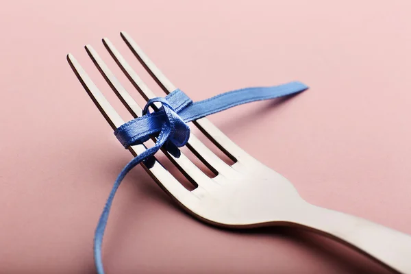 Stages of tying bow — Stock Photo, Image