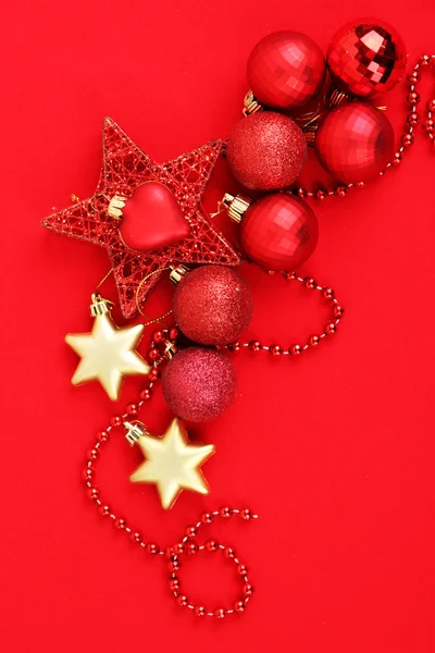 赤いクリスマスの飾り — ストック写真