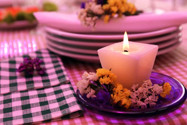 Buffet table with dishware — Stock Photo, Image