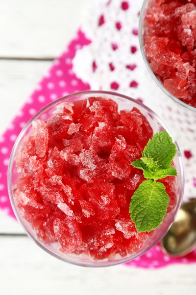 Cherry granita in glass bowl — Stock Photo, Image