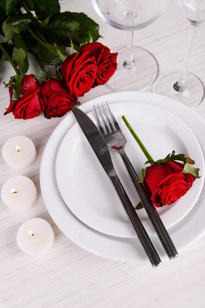 Table setting with rose