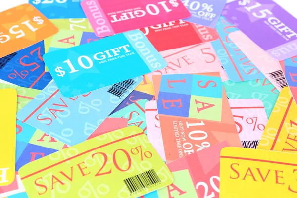 Ensemble de coupons coupés pour faire du shopping pour économiser de l'argent — Photo