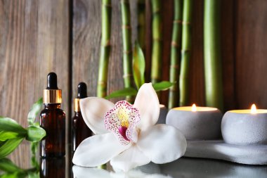 Spa ayna yüzeyinde ayarla