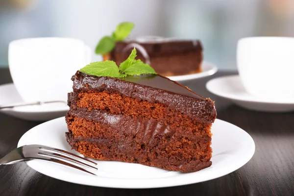 Pedazos de pastel de chocolate — Foto de Stock