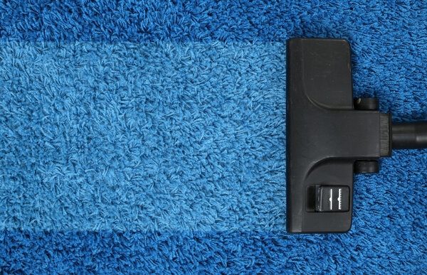 Vacuum cleaner to tidy up carpet