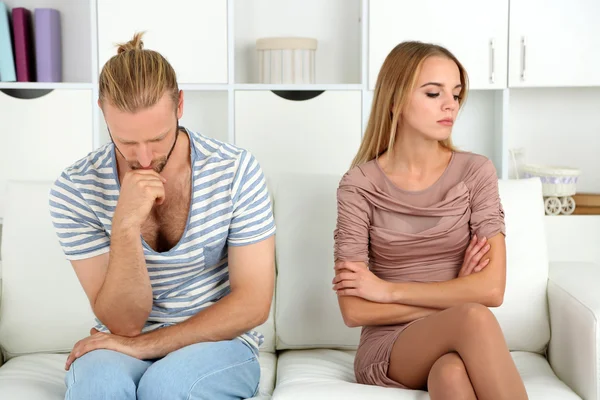 Young couple in quarrel at home — Stock Photo, Image