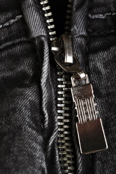 Zipper em roupas de perto — Fotografia de Stock