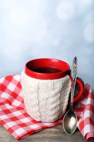Taza de té caliente sabroso —  Fotos de Stock