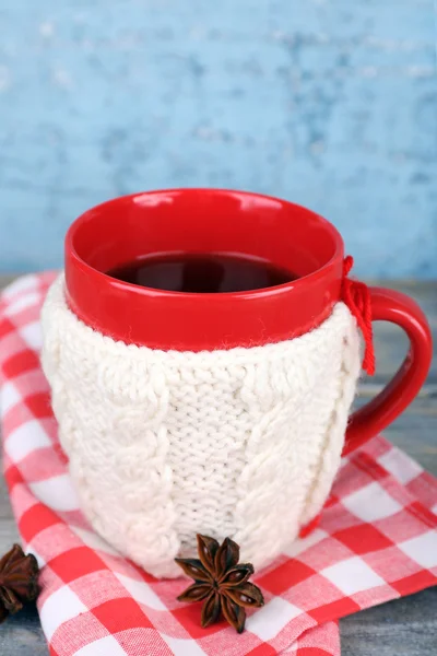Tasse leckeren heißen Tee — Stockfoto