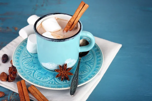 Kielich smaczne gorące kakao — Zdjęcie stockowe
