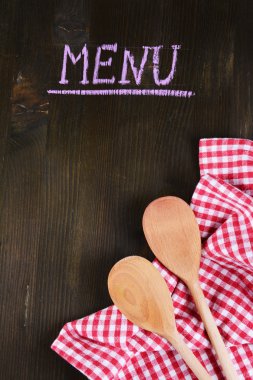 Tahta kaplamalı yazı menüsü