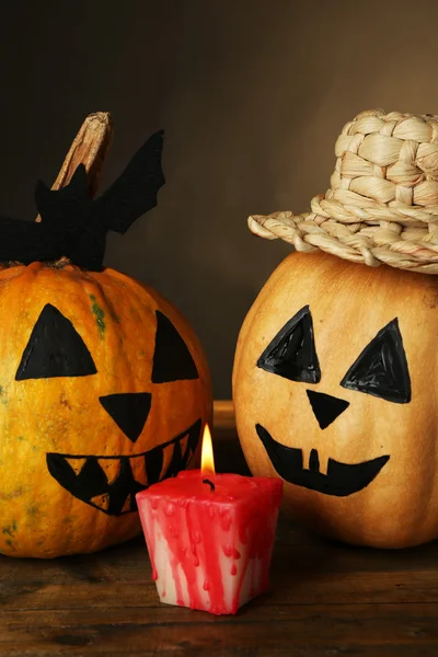 Halloween pumpkins masada — Stok fotoğraf