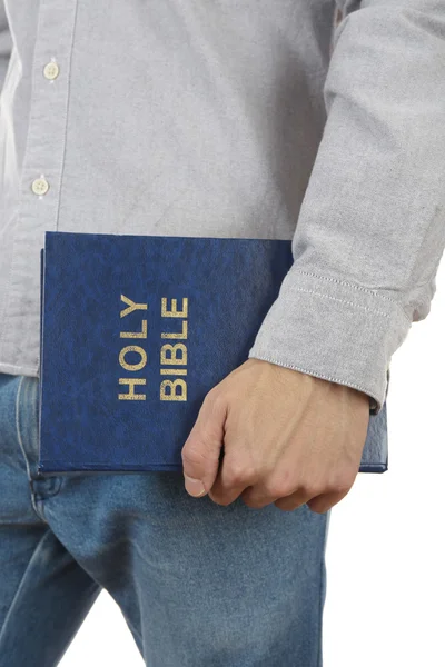 Hombre sosteniendo la Biblia — Foto de Stock