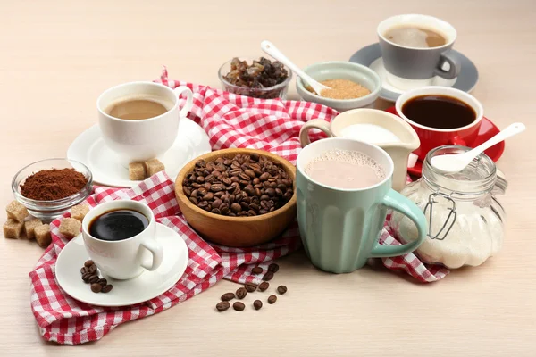 Fresh tasty coffee — Stock Photo, Image