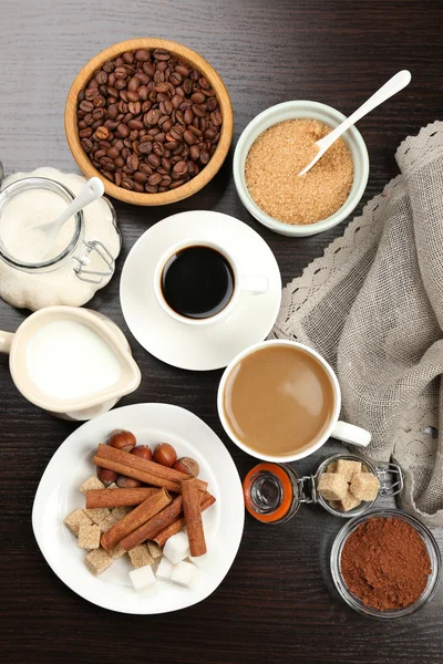 Fresh tasty coffee — Stock Photo, Image