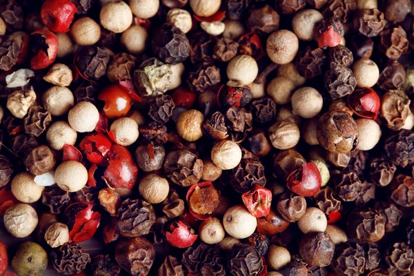 Verschillende soorten van pepers close-up — Stockfoto