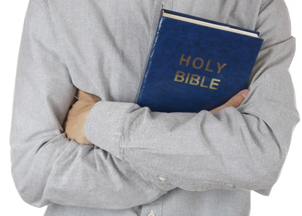 Άνθρωπος που κρατά την Αγία Γραφή στενή επάνω — Φωτογραφία Αρχείου