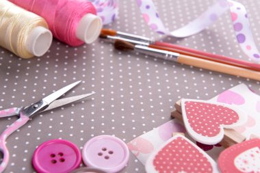 Scrapbooking zanaat malzemelerin parlak zemin üzerine