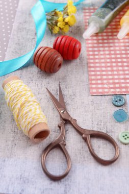 Scrapbooking zanaat malzemelerin parlak zemin üzerine