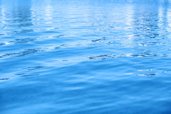 Acqua blu in piscina — Foto Stock