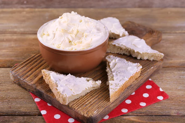 Manteiga caseira fresca — Fotografia de Stock