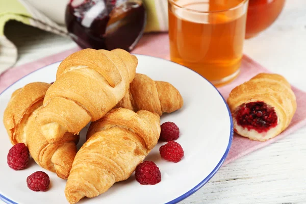 Frühstück mit Apfelsaft — Stockfoto