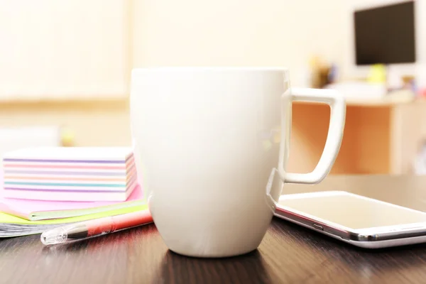 Cup of tea in office — Stock Photo, Image