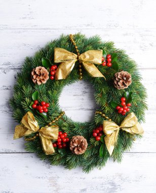 Noel süsleyici çelenk