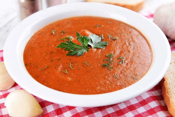 Delicious lentil cream-soup on table close-up — Stock Photo, Image