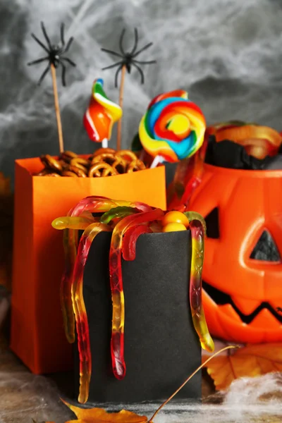 Composizione per Halloween con dolci — Foto Stock