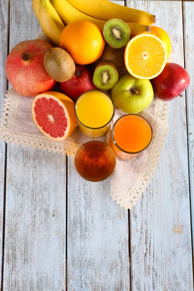 Suco de frutas e vegetais — Fotografia de Stock