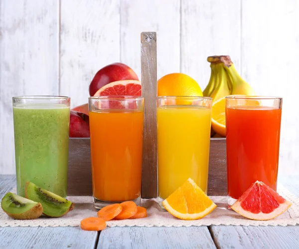 Fruit and vegetable juice in glasses — Stock Photo, Image