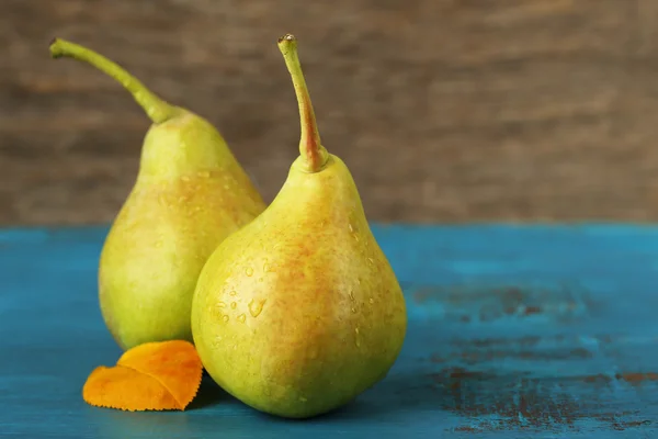 Rijp smakelijke peren — Stockfoto