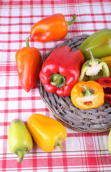 Pepper on wicker mat — Stock Photo, Image