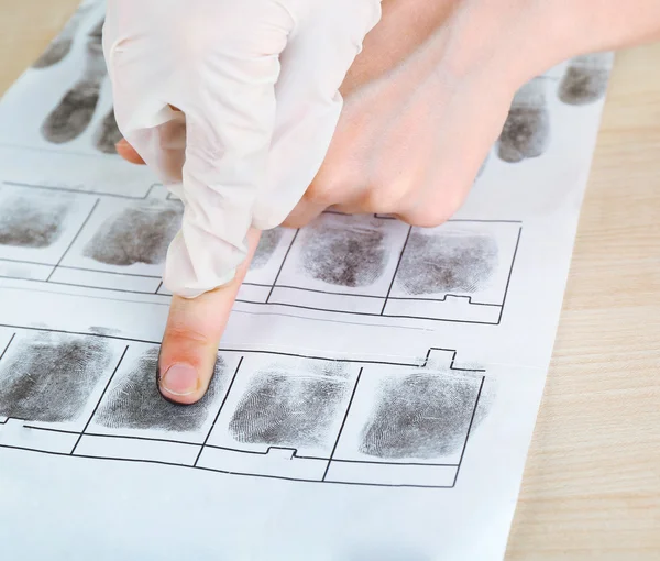 Taking human fingerprints — Stock Photo, Image