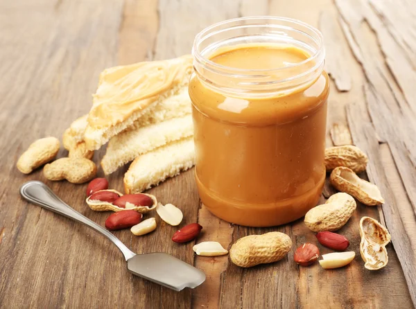 Creamy peanut butter — Stock Photo, Image