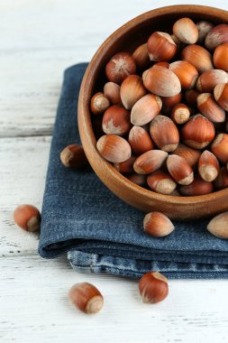 Fındık plaka üzerinde