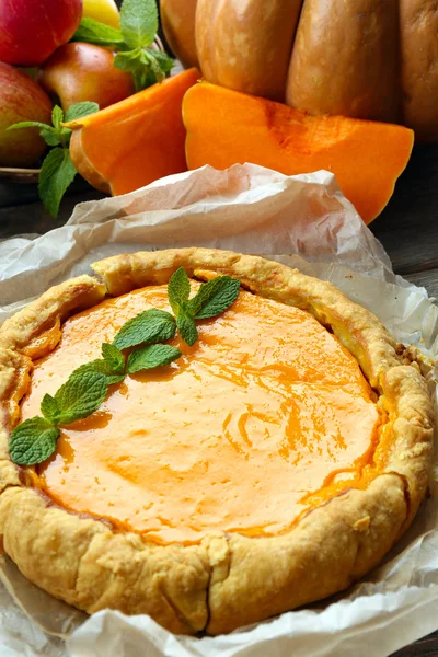 Homemade pumpkin pie — Stock Photo, Image