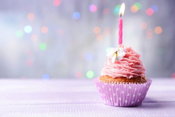 Delicious birthday cupcake — Stock Photo, Image