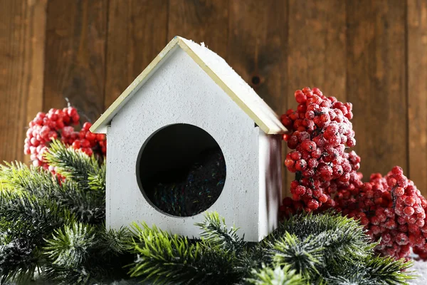 Handgemaakte birdhouse — Stockfoto