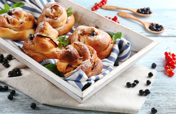 Buns with berries — Stock Photo, Image