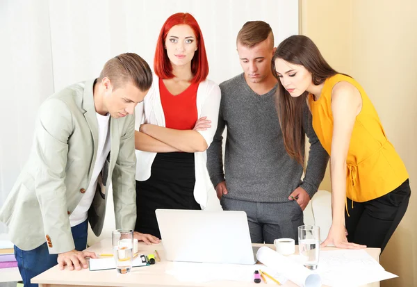 Zakelijke vergadering in functie — Stockfoto