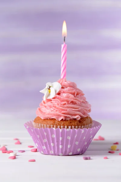 Cupcake de cumpleaños —  Fotos de Stock