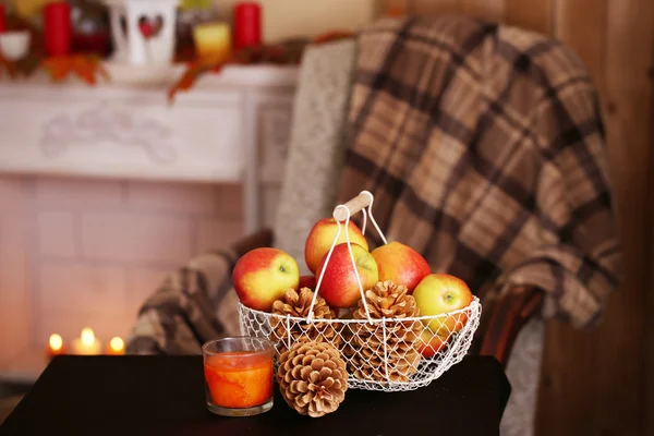 Feestelijke herfst seveertafel — Stockfoto