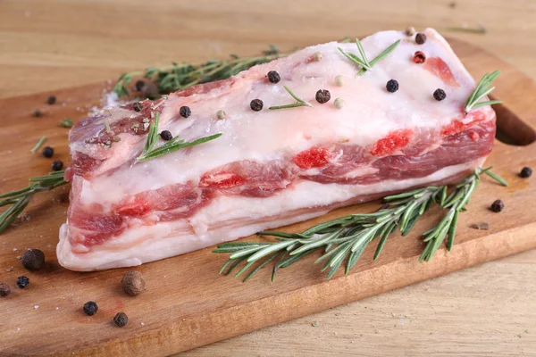 Pancetta cruda con spezie — Foto Stock