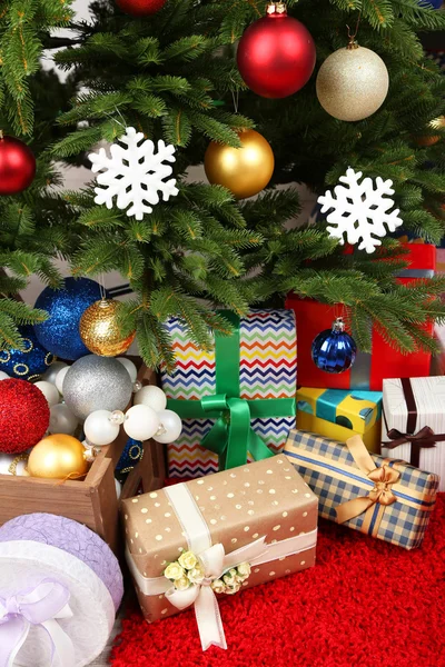 Veel van de giften van Kerstmis — Stockfoto