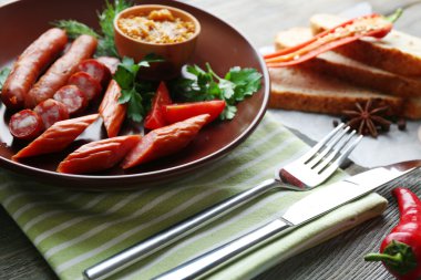 Lezzetli ince Sosis çeşitleri