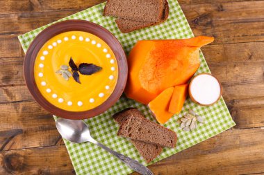 plaka balkabağı çorbası