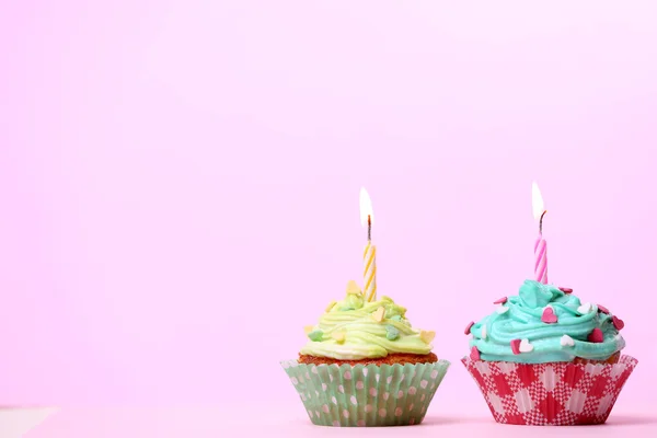 Deliciosos cupcakes de aniversário — Fotografia de Stock